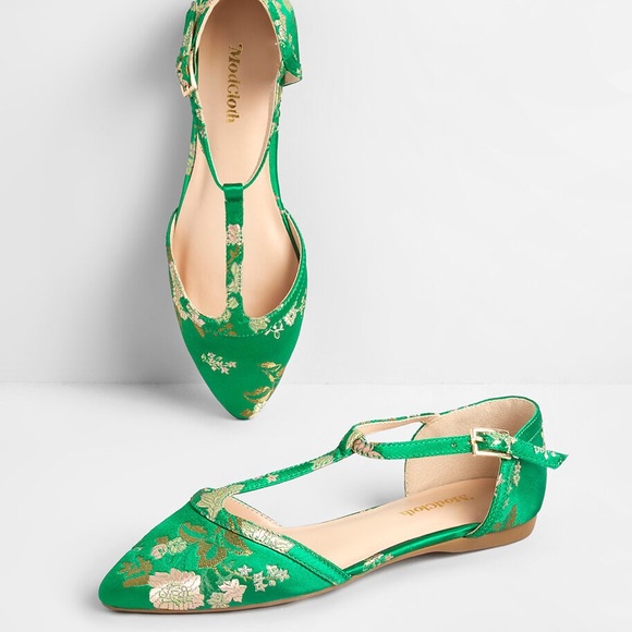 Modcloth Shoes - Green T-strap Flats